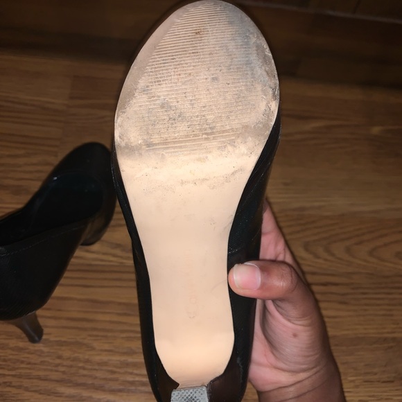Black Calvin Klein Heels - Picture 4 of 6